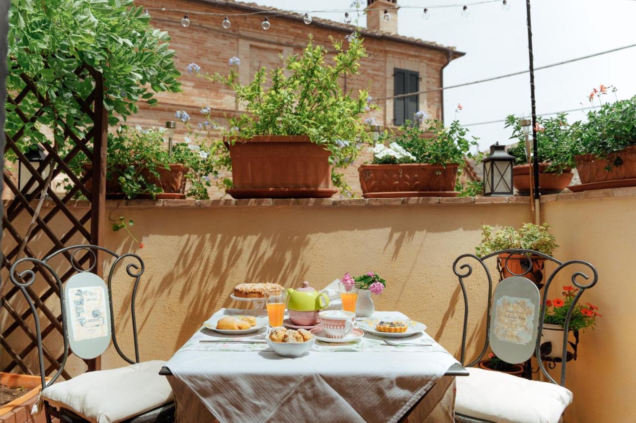 B&B La Finestra Sul Campanile Montecosaro  Zewnętrze zdjęcie